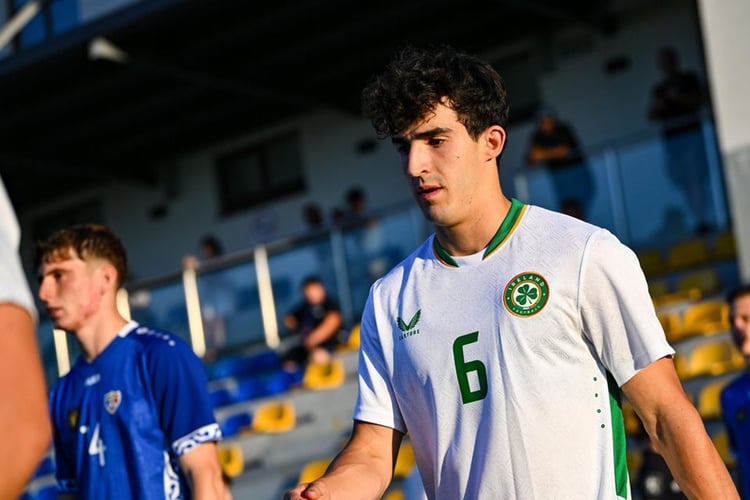 Découverte : Jad Hakiki, l'étoile montante irlando-algérienne