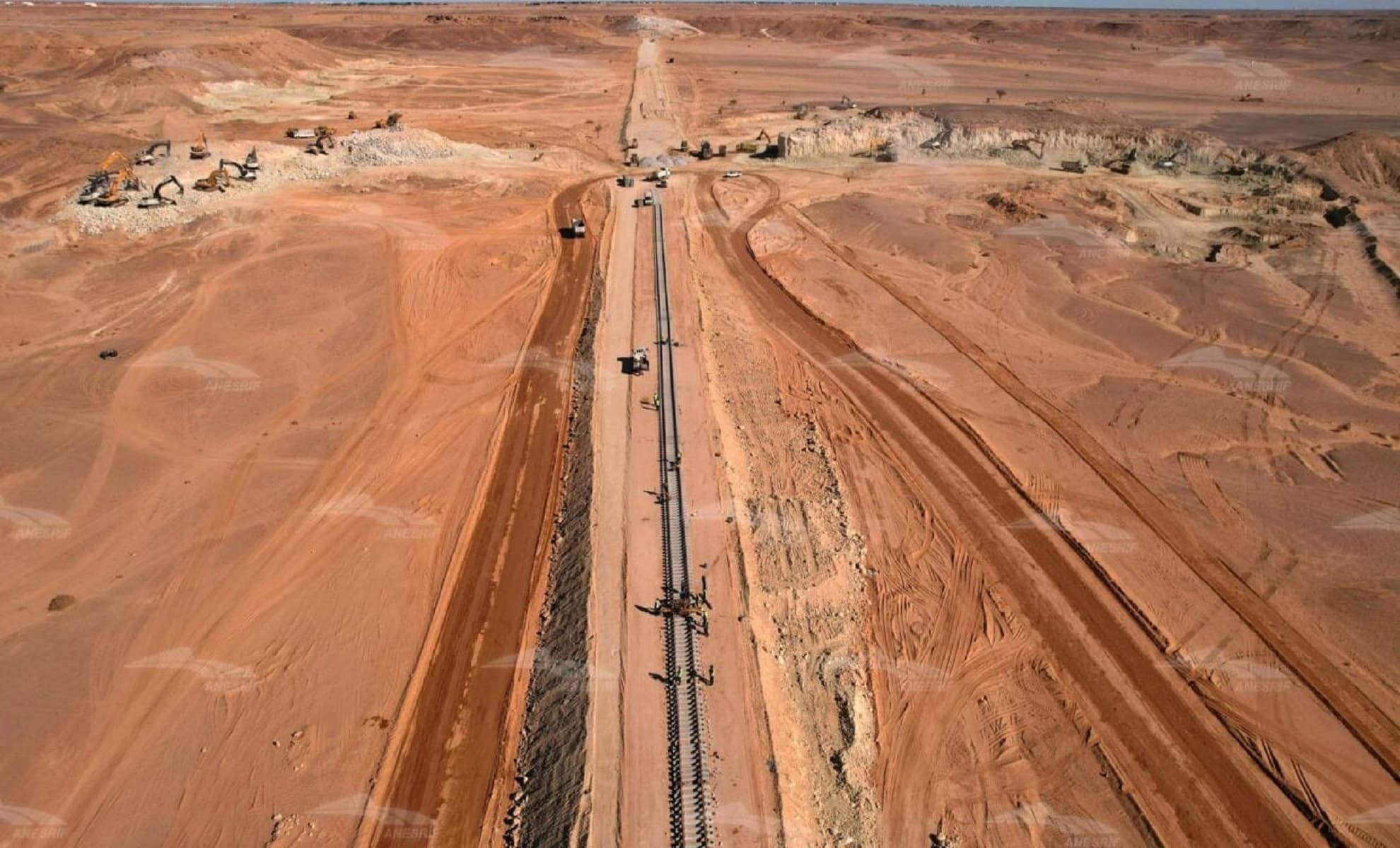 Gara Djebilet : un départ historique vers Oran