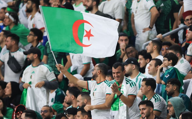 Tebboune s’adresse aux fans algériens avant la CAN 2025