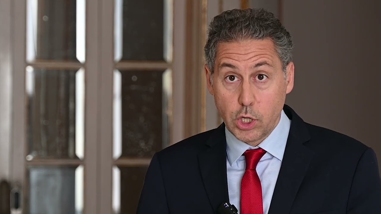 Karim Amellal : pourquoi les USA perturbent-ils à nouveau le monde ?