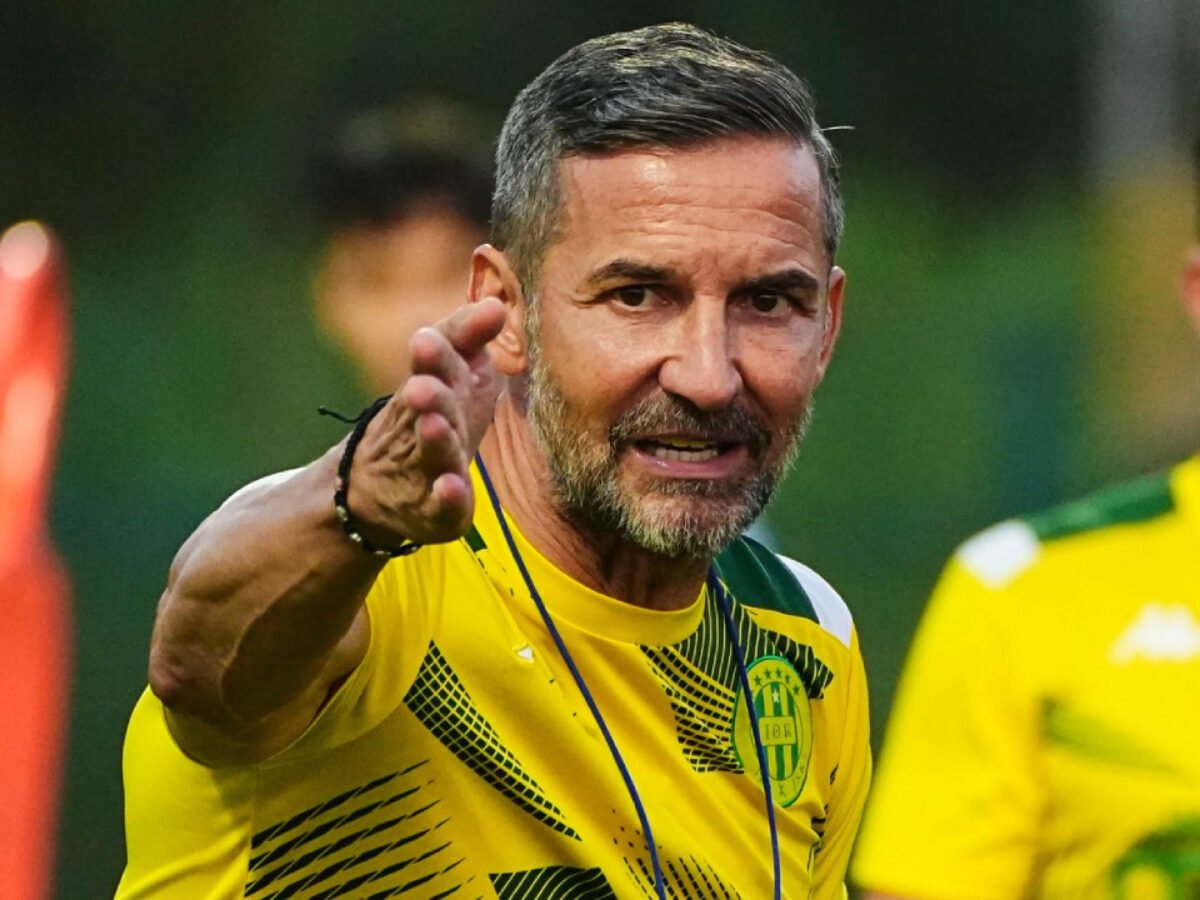 La JSK règle enfin sa dette envers Josef Zinnbauer