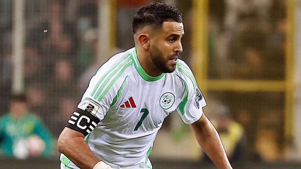 Mahrez surprend Fathi Mouldi avec une annonce inattendue