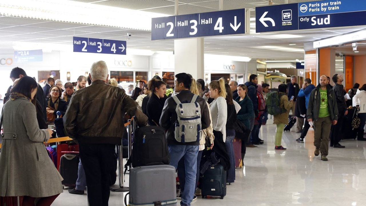 Grève aéroports Paris : trafic France-Algérie menacé à cette date