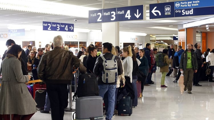 Grève aéroports Paris : trafic France-Algérie menacé à cette date