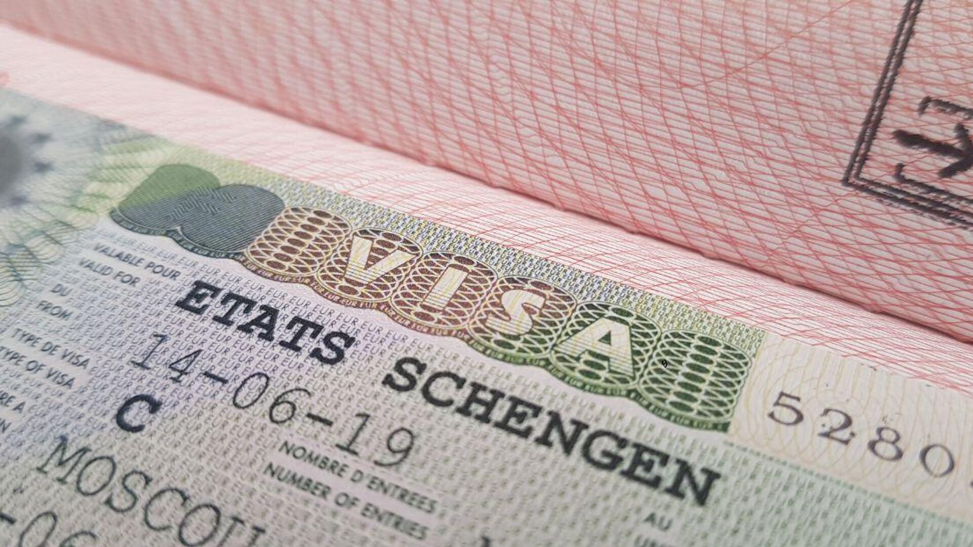 Attente record à Schengen : ce qui attend les non-Européens