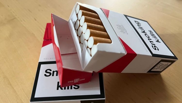 3000 paquets de Marlboro saisis : coup de filet à Oran