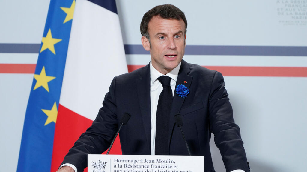 Hommage de Macron à Zeroual : un geste fort envers l'Algérie