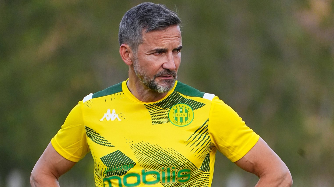 Victoire de la JS Kabylie : Analyse de Zinnbauer et avenir de l'équipe