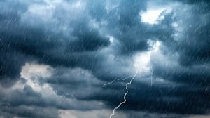 Alerte météo Algérie : Orages Imminents dans 16 Wilayas