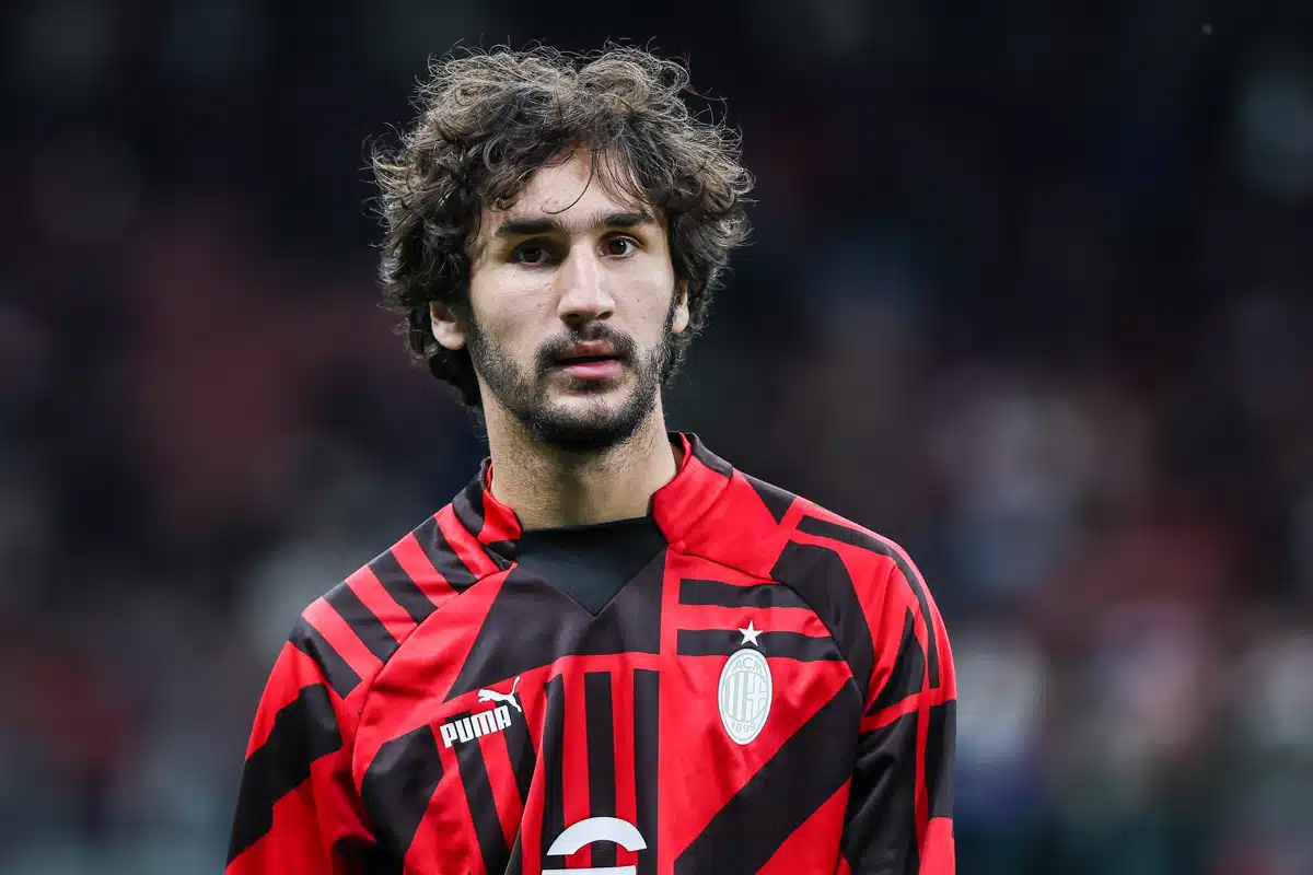 Découvrez le sort de Yacine Adli en équipe d'Algérie