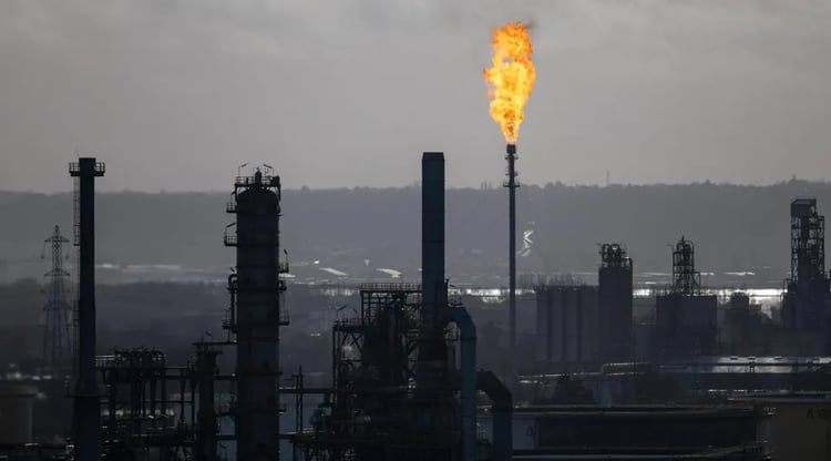 La proposition iranienne fait chuter les cours du pétrole