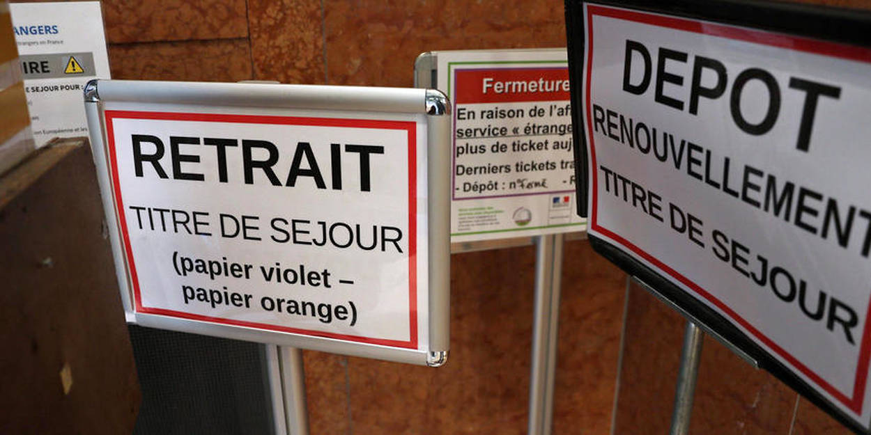 France: Pourquoi les titres de séjour bloquent?