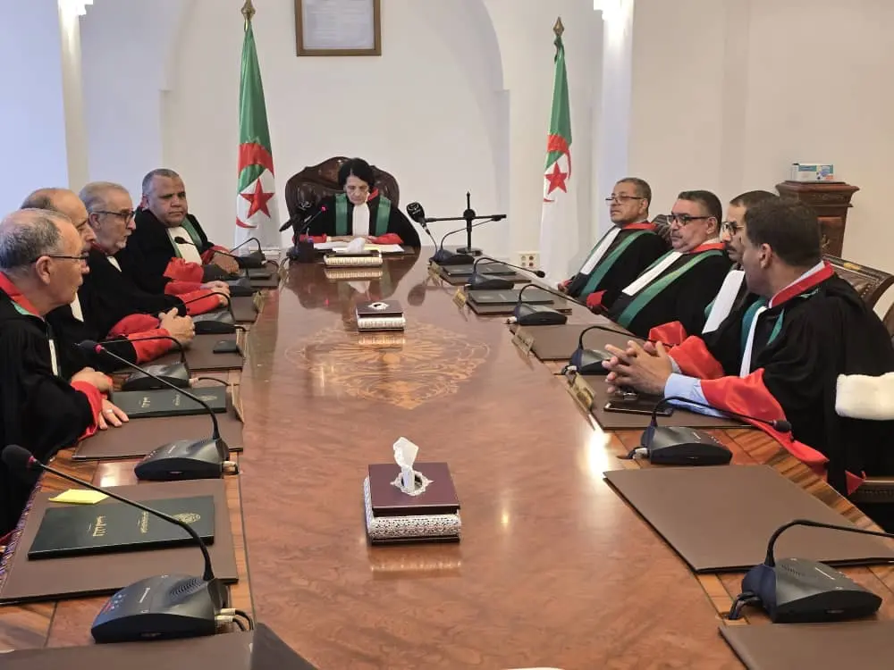 Cour constitutionnelle algérienne : Tebboune confie les rênes à Leila Aslaoui !