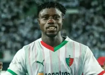 Coup dur pour le MC Alger : Bangoura sérieusement blessé et absent pour plusieurs mois