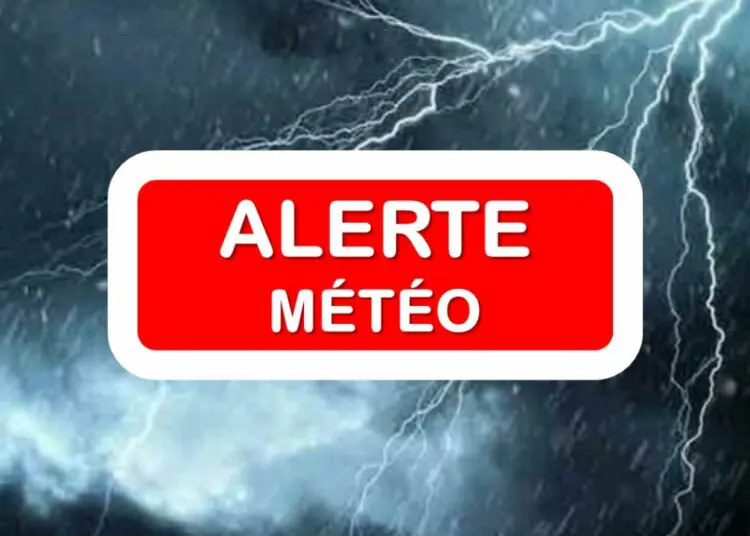 Météo en Algérie ce week-end : fortes chaleurs, orages et vents de sable attendus ce 8 août