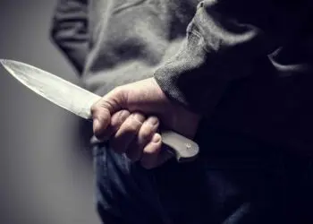 Agression au couteau à Aïn Fakroun : des images chocs qui secouent l’Algérie