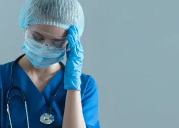 L'infirmière star de TikTok présente ses excuses en vidéo