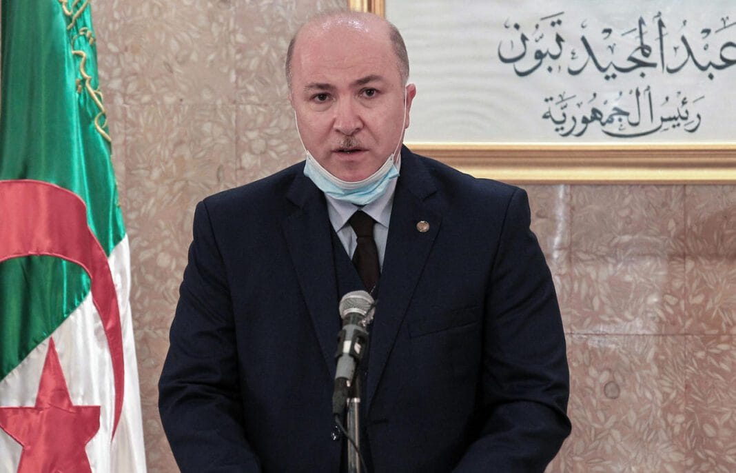 Réunion du gouvernement : Voici les points évoqués par Aïmene Benabderrahmane Homme politique parlant lors d'une conférence en Algérie.