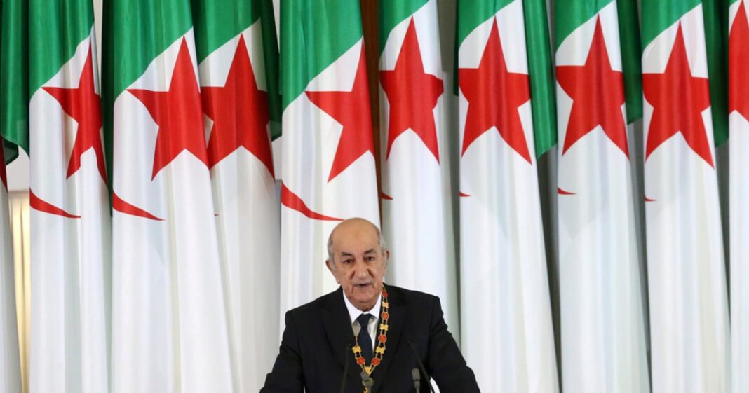 Services financiers : Aucune ville algérienne n’est capable d’attirer des investisseurs étrangers (Indice) Homme politique lors d'une allocution officielle en Algérie.