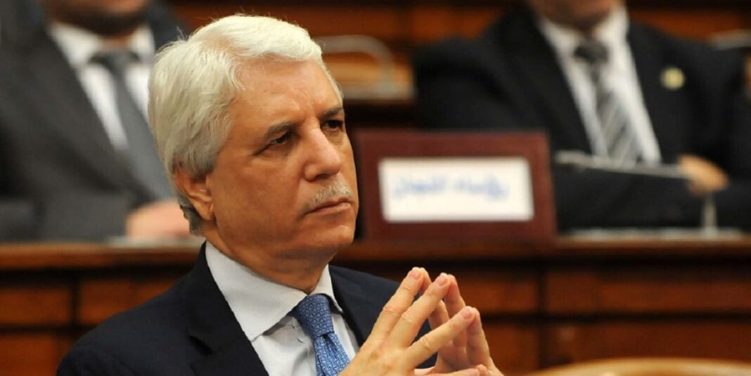 Procès de Tayeb Louh en Algérie Tayeb Louh lors de son procès, en Algérie, en 2023.