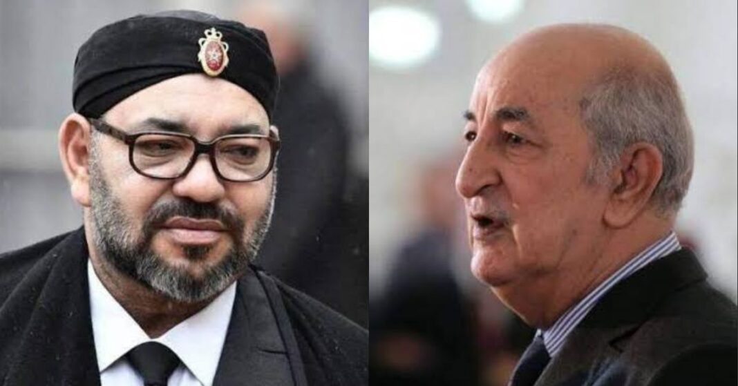 Le Makhzen s’accroche à l’illusion d’une médiation avec l’Algérie pour sortir de l’impasse Deux hommes politiques discutent lors d'un événement officiel.
