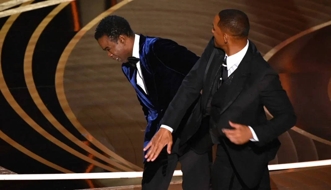 Will Smith interdit de toute cérémonie des Oscars pour dix ans Will Smith et Chris Rock lors des Oscars, incident célèbre.