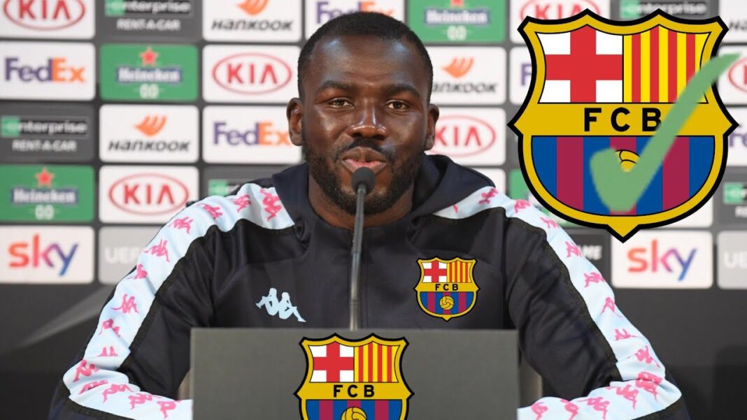Barcelone : Le verdict est tombé pour Kalidou Koulibaly Kalidou Koulibaly lors d'une conférence de presse à Barcelone.