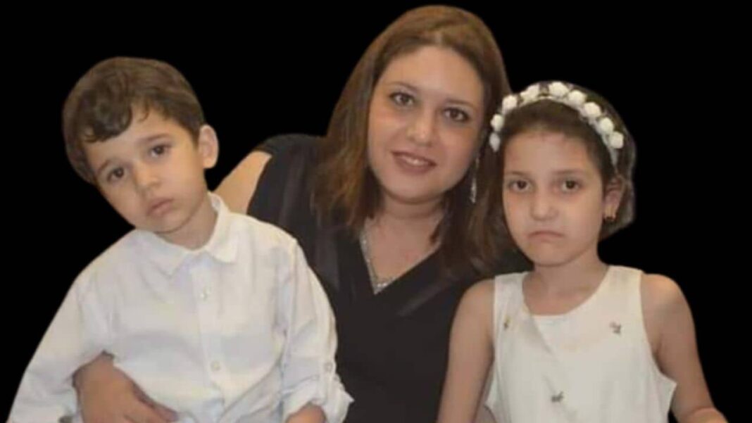 Décès de la journaliste à la Télévision algérienne Sabrina Khelifi, ce dimanche à l’âge de 37 ans Sabrina Khelifi avec ses enfants lors d'un événement.