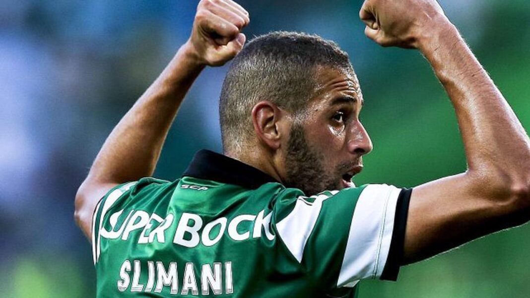 Mercato: Islam Slimani pret à baisser son salaire ? Islam Slimani en pleine action lors d'un match de football.