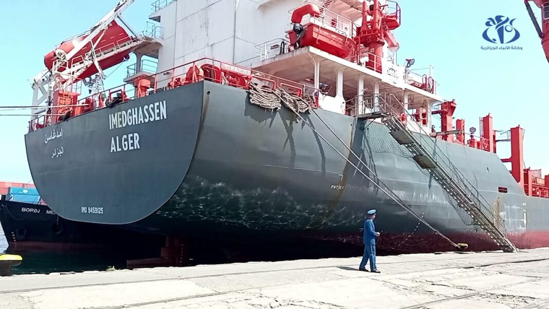 Algérie-Sénégal: Lancement de la ligne maritime commerciale Navire IMEDGHASSEN à Alger pour ligne maritime Algérie-Sénégal.