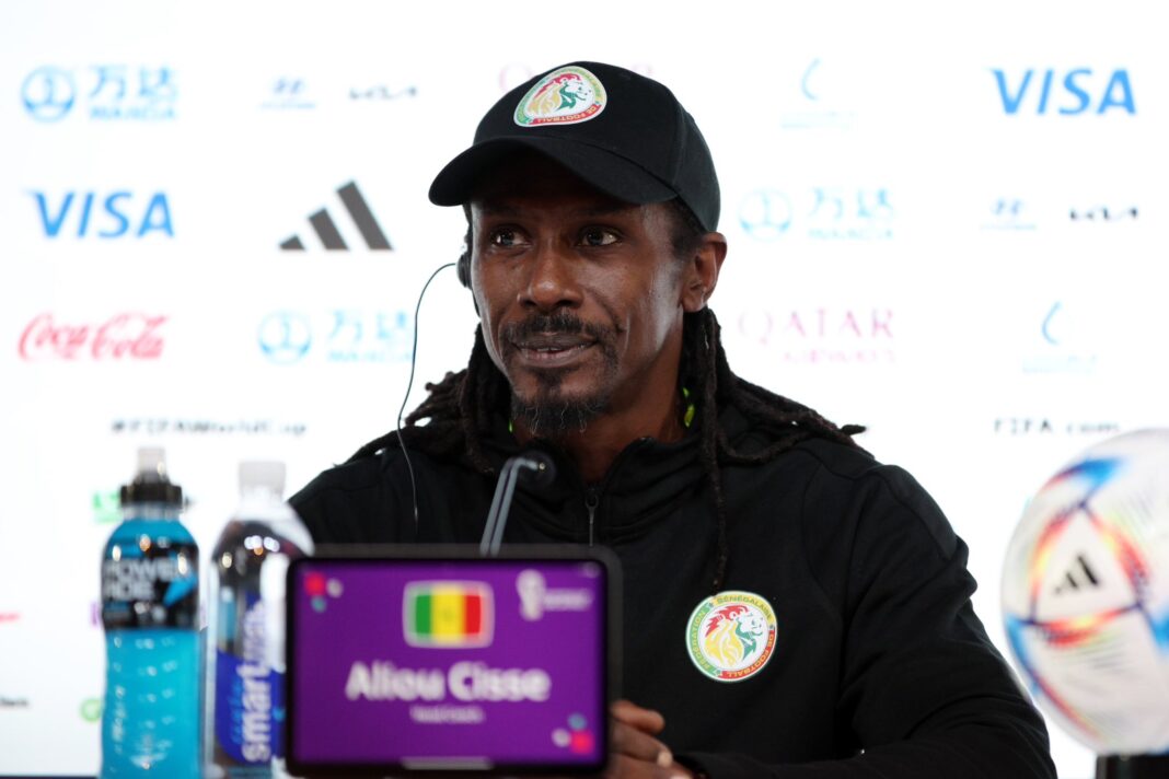Aliou Cissé, entraîneur du Sénégal, lors d'une conférence de presse.