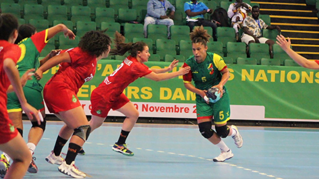 Handball féminin Maroc vs Algérie Match de handball féminin entre le Maroc et l'Algérie.