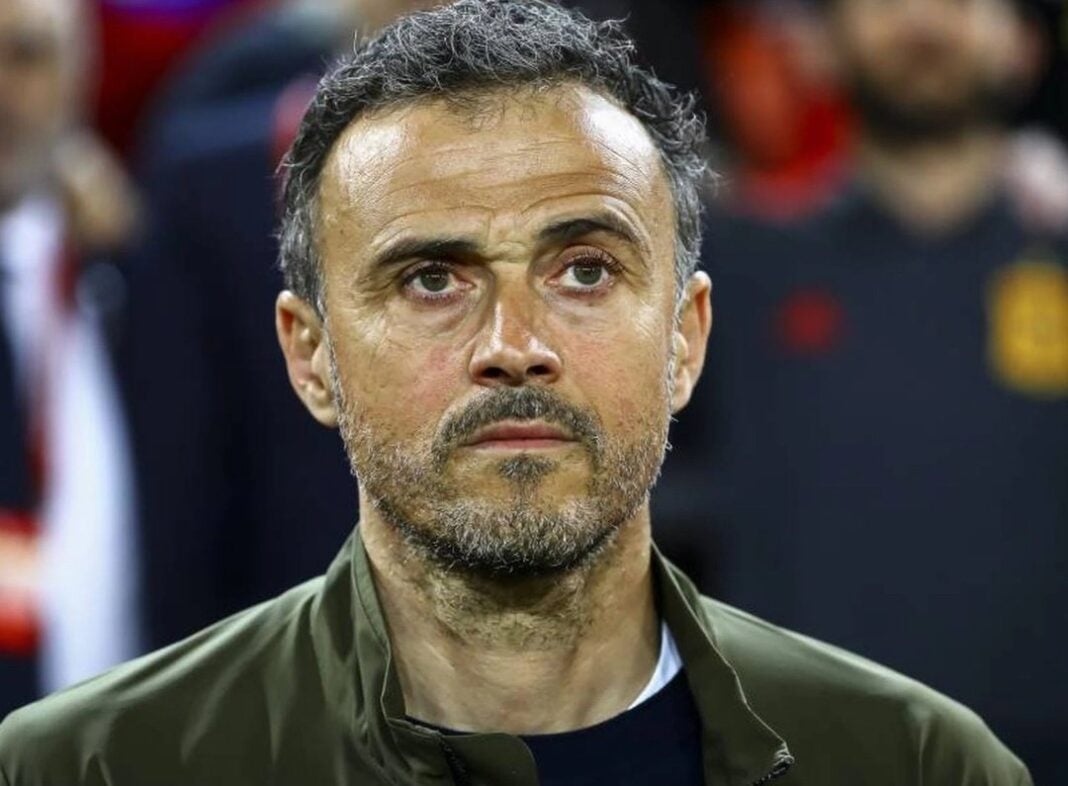 CDM 2022 : Enrique ne compte pas changer sa philosophie face au Maroc Enrique, entraîneur de football, lors d'un match de la Coupe du Monde.
