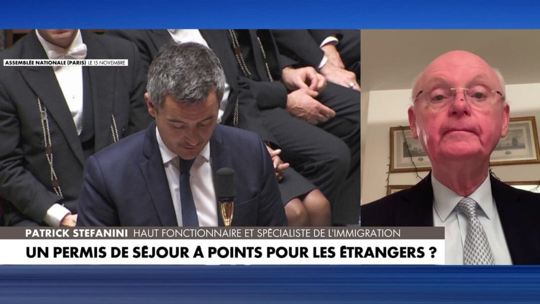 France : « Attribuer des titres de séjour de 10 ans aux étrangers est une erreur » Dixit Patrick Stéfanini Patrick Stéfanini lors d'un débat sur l'immigration en France.
