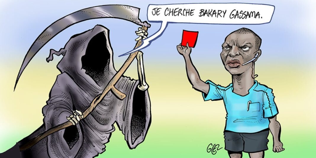L’arbitre Bakary Gassama assassiné une nouvelle fois par…? Dessin satirique sur Bakary Gassama et la mort.