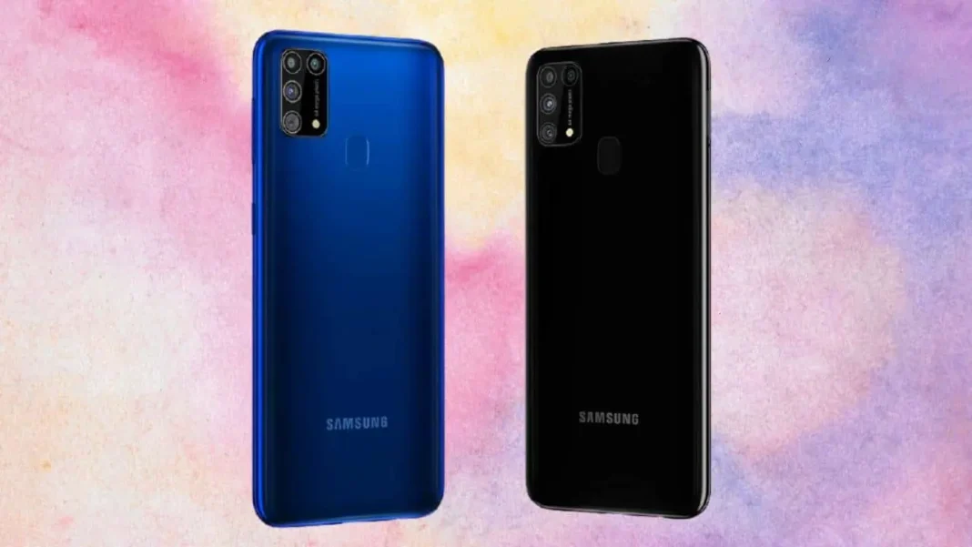 Samsung Galaxy m31 : Tout savoir sur la fiche technique et le prix en Algérie Smartphones Samsung Galaxy M31 en bleu et noir pour la fiche technique.