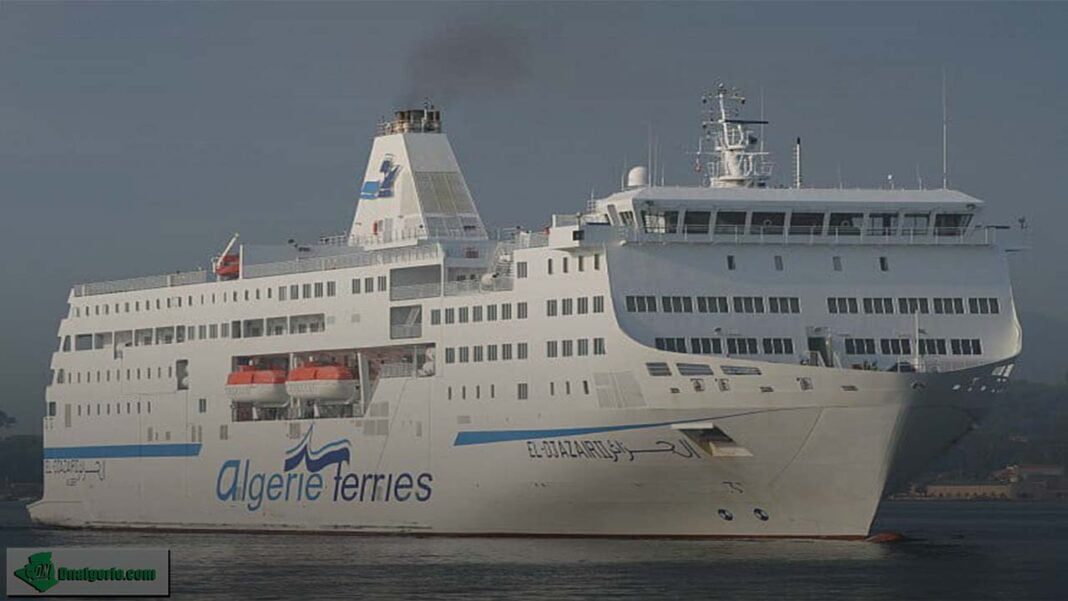 Algérie Ferries : Voici le nouveau scandale survenu au port d’Oran Ferry d'Algérie Ferries au port d'Oran, bateau de transport maritime.