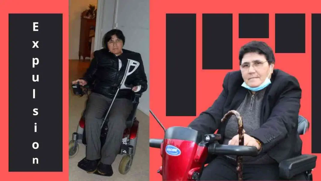Une Algérienne, personne à handicap, expulsée de son logement social en France Femme algérienne en fauteuil roulant et scooter électrique.