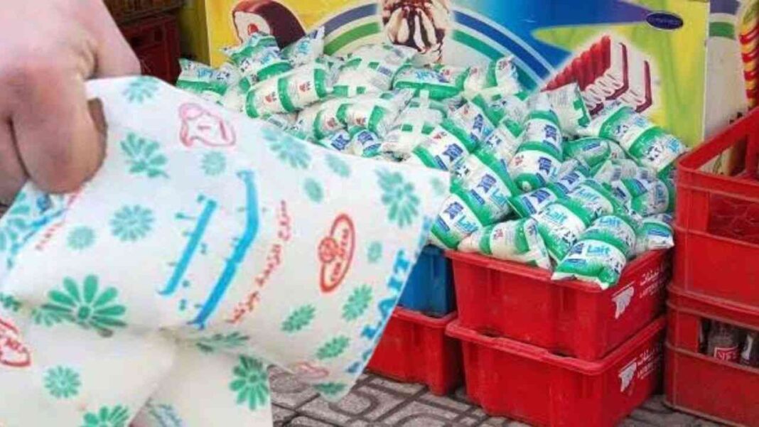 Algérie : la consommation du lait passée au peigne fin Yaourts en vente dans un supermarché algérien.