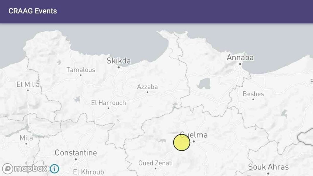 Tremblement de terre en Algérie : la ville de Guelma sous les secousses. Ville de Guelma secouée par un tremblement de terre en Algérie.