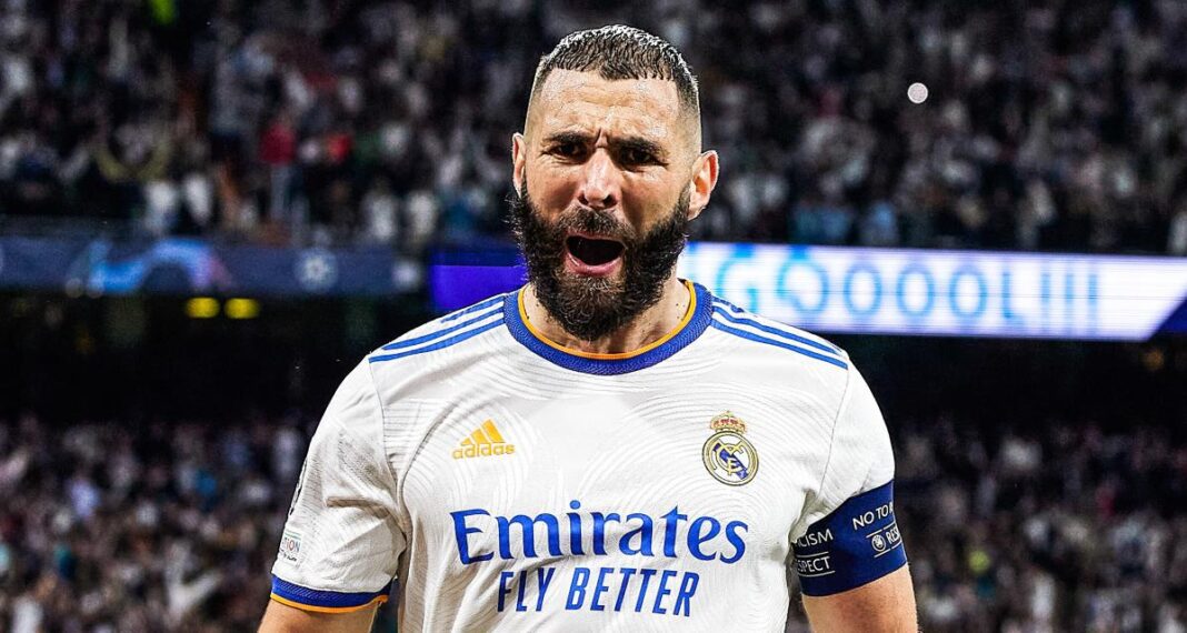 Benzema, encore une annonce fracassante Karim Benzema lors d'un match de football avec le Real Madrid.