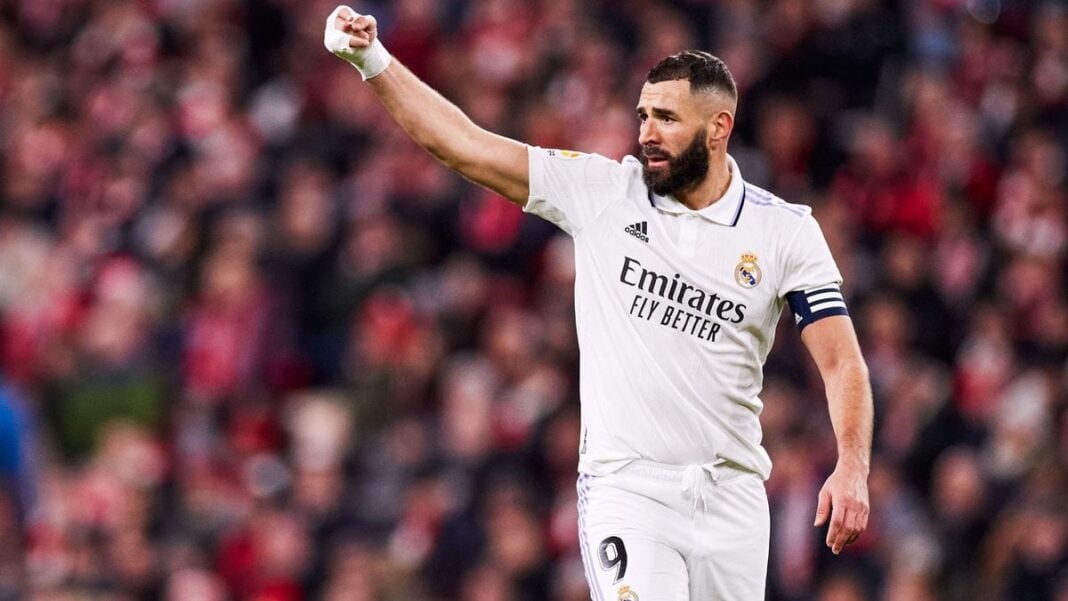 Benzema. Le gros coup de gueule, « Menteur » Karim Benzema en célébration sur le terrain de football.