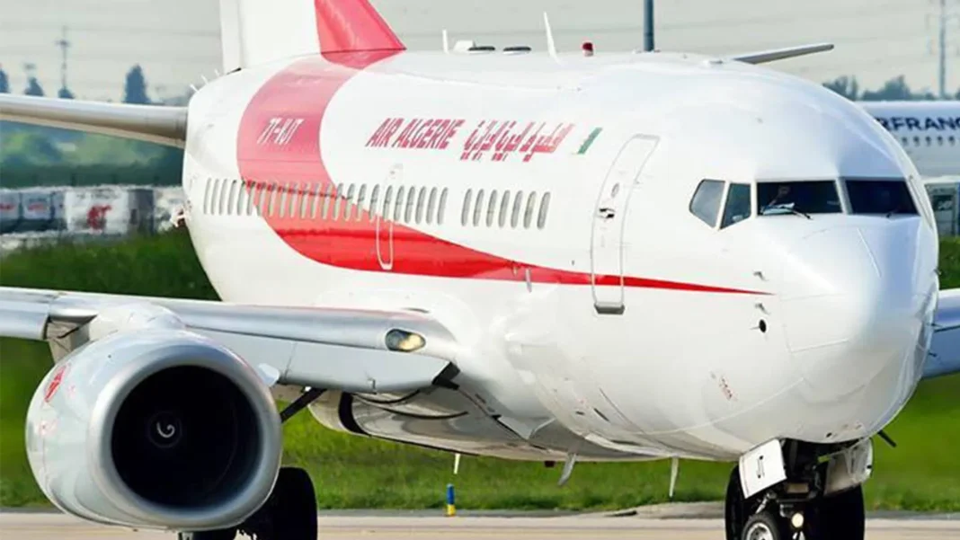 Découvrez les prix choc et exceptionnels d’Air Algérie Avion d'Air Algérie prêt à décoller vers la France.