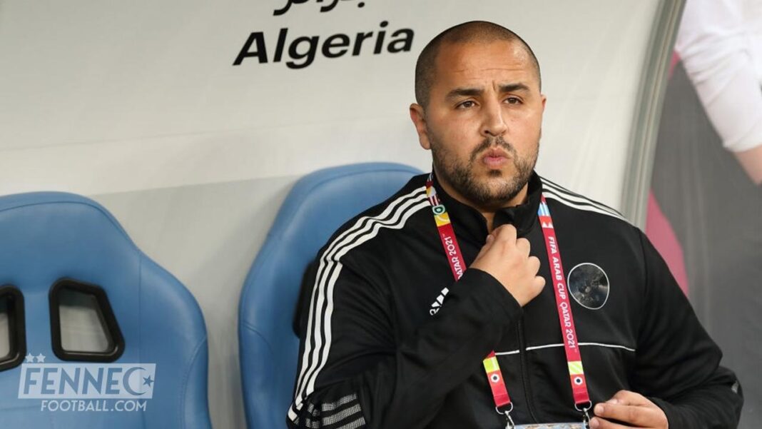 La carrière de Madjid Bougherra à la croisée des chemins pour cette raison. Madjid Bougherra, entraîneur de football algérien, sur le banc lors d'un match.