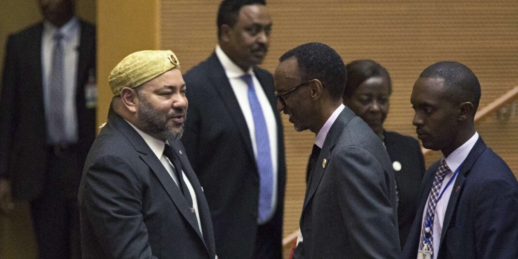 Union africaine: énorme bataille entre le Maroc et l’Algérie pour la vice-présidence de l’institution Dignitaires africains en discussion lors d'une réunion de l'UA.