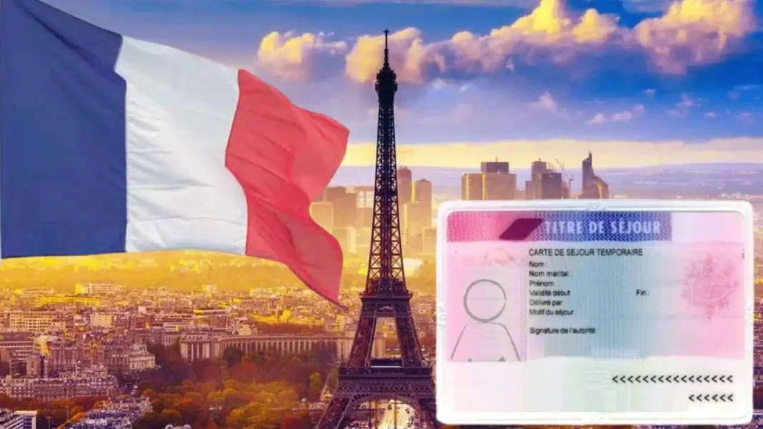 Avis à la Diaspora algérienne de la France : Voici les nouveaux documents à fournir pour obtenir un titre de séjour Carte de séjour temporaire avec la Tour Eiffel en arrière-plan.