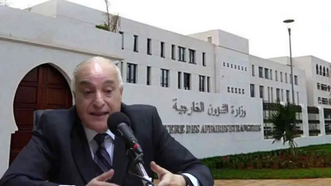 Remaniement ministériel : Ahmed Attaf devient le nouveau ministre des Affaires étrangères Ahmed Attaf, nouveau ministre des Affaires étrangères, lors d'une conférence de presse.