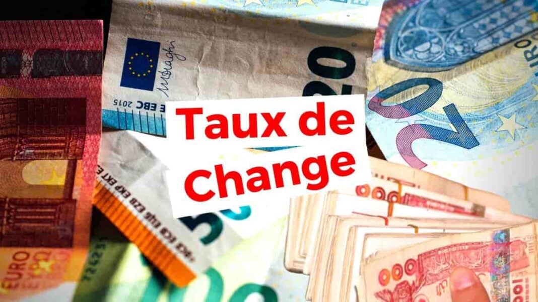 Taux de change : 500 euros en DA en Banque et sur le marché noir Billets de banque euro et dinar algérien avec texte Taux de Change.
