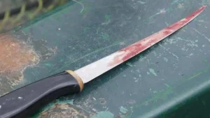 Incroyable ! A Mostaganem, un homme tue son ex-femme à coup de couteau et de marteau 2 A coup de couteau , il tue Nawel