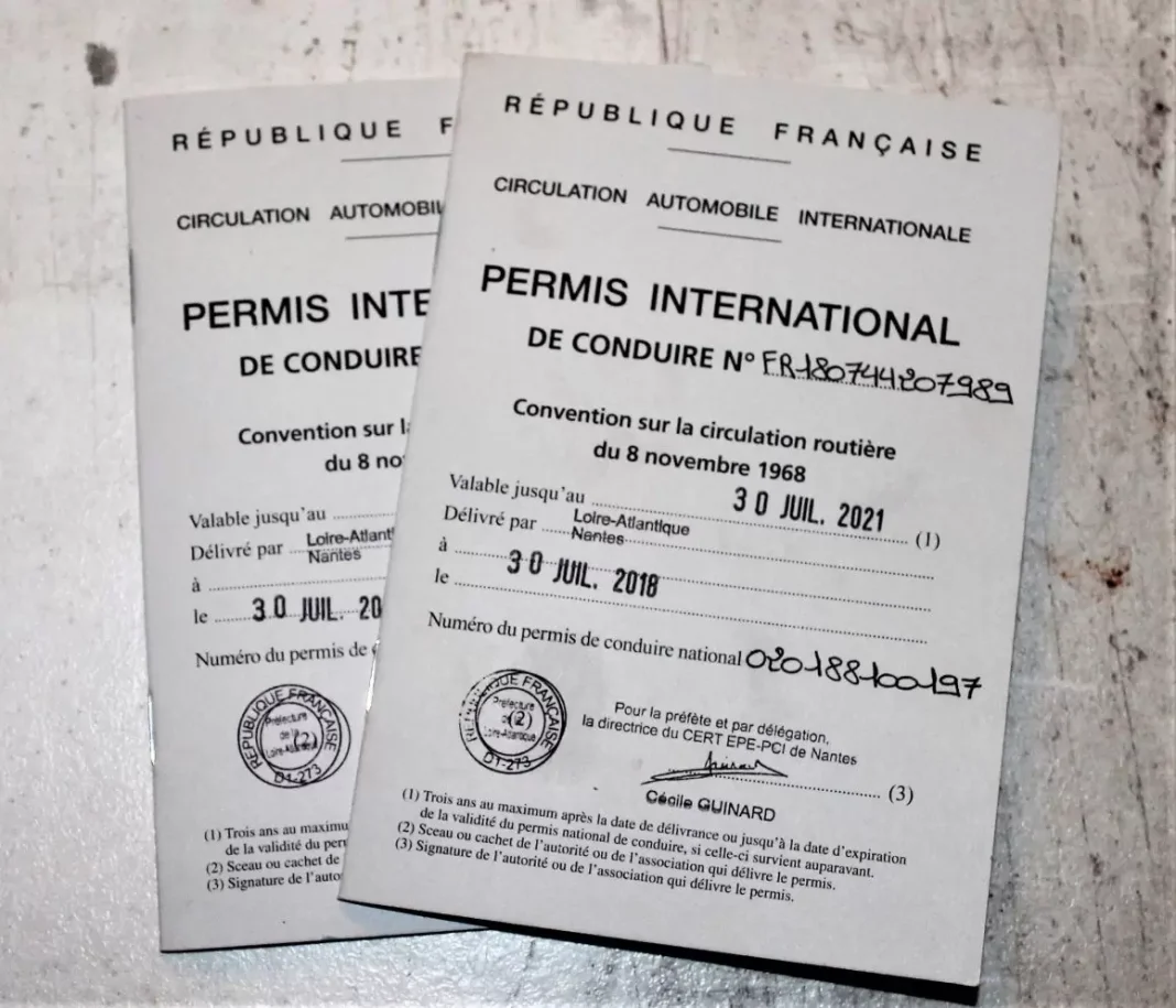 Permis international valable en Algérie, validité jusqu'en 2021.